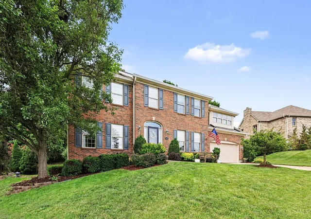 Homes for sale in Pierce Twp, OH | 1001 Castlebay, Pierce Twp, OH 45245 | MLS# 1883866