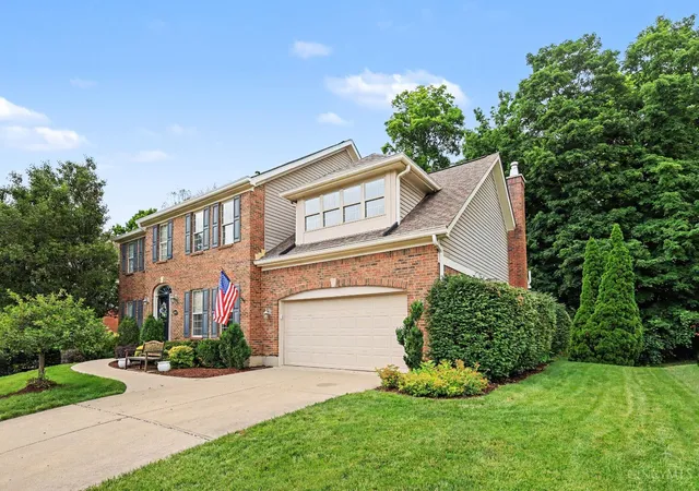 Homes for sale in Pierce Twp, OH | 1001 Castlebay, Pierce Twp, OH 45245 | MLS# 1883866