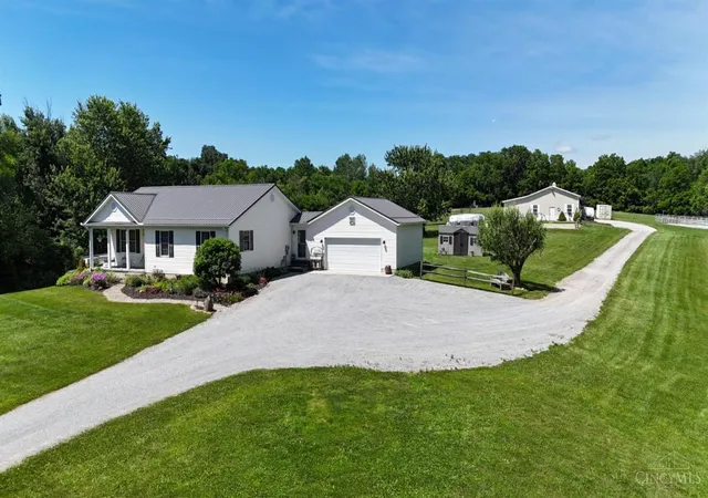Homes for sale in Penn Twp, OH | 8024 Hightop Rd, Penn Twp, OH 45133 | MLS# 1883505