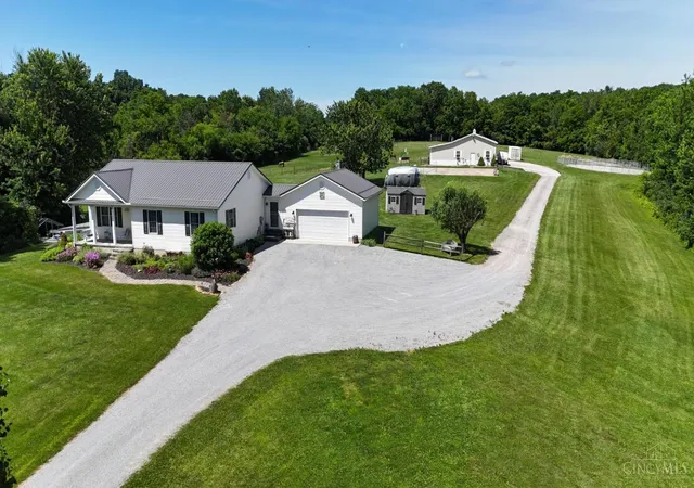 Homes for sale in Penn Twp, OH | 8024 Hightop Rd, Penn Twp, OH 45133 | MLS# 1883505