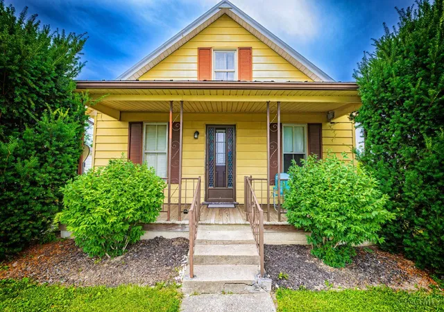 Homes for sale in Winchester, OH | 2122 Tri County Rd, Winchester, OH 45697 | MLS# 1883927