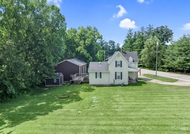 Homes for sale in Symmes Twp, OH | 9206 E Kemper Rd, Symmes Twp, OH 45140 | MLS# 1883915
