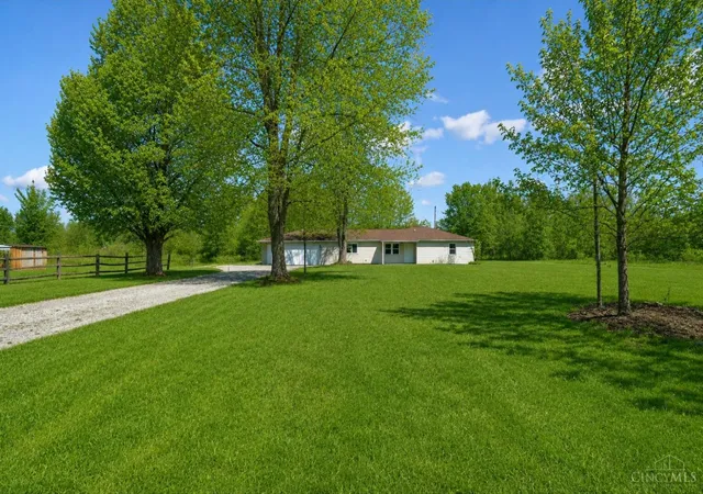 Homes for sale in Mount Orab, OH | 3255 Snider Malott Rd, Mount Orab, OH 45154 | MLS# 1883742