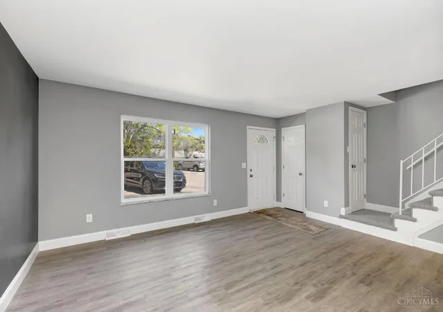4th image of 2687 Westwood Northern Blvd #B3, Cincinnati, OH 45211 | MLS# 1883933