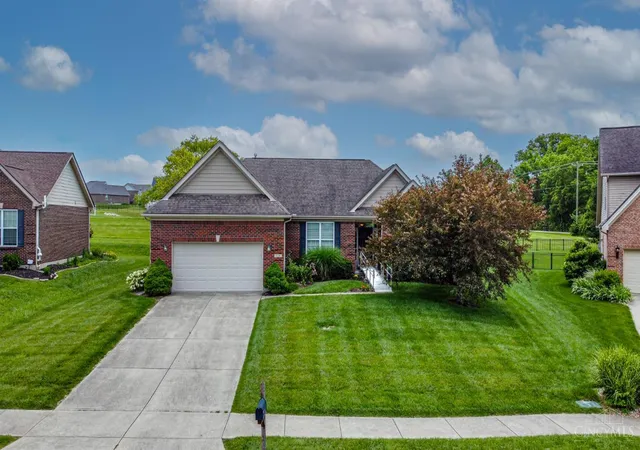 Homes for sale in Monroe, OH | 630 E Brooke Dr, Monroe, OH 45050 | MLS# 1882588