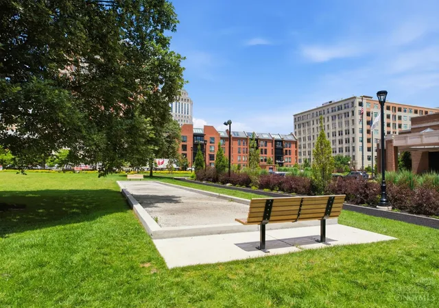 2nd image of 400 Pike St, Cincinnati, OH 45202
