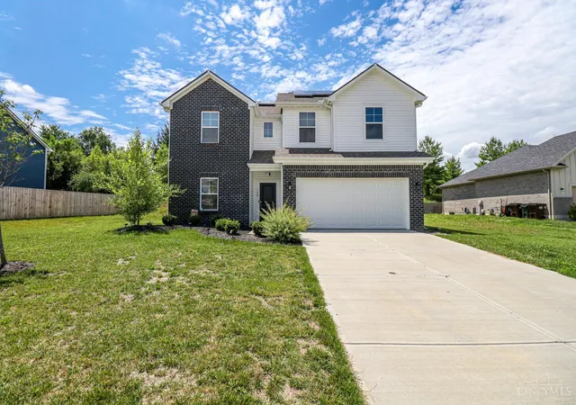 Homes for sale in Carlisle, OH | 108 Mound Builder Pl, Carlisle, OH 45005 | MLS# 1882188