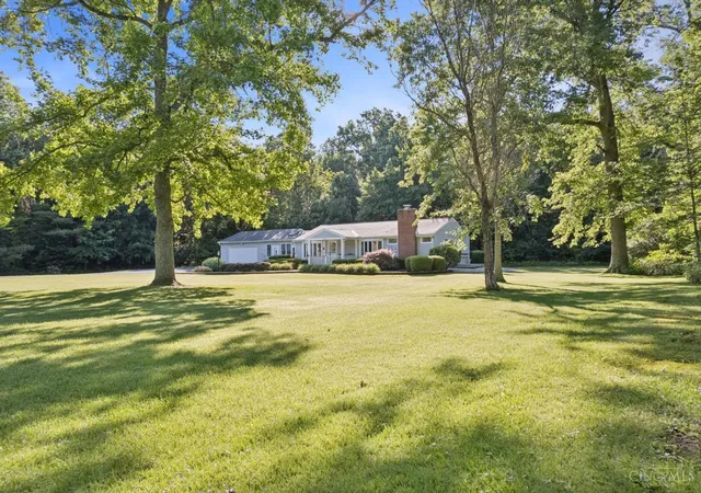 Homes for sale in Monroe Twp, OH | 2858 State Route 222, Monroe Twp, OH 45106 | MLS# 1883678