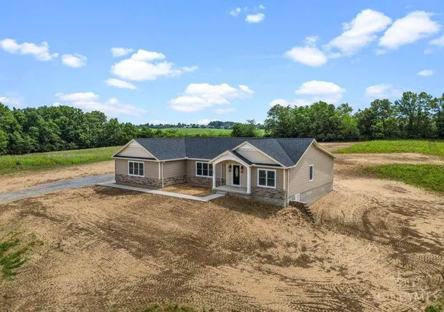 1st image of 1243 Hunter's Glen Dr, Adams Twp, OH 45177 | MLS# 1883909