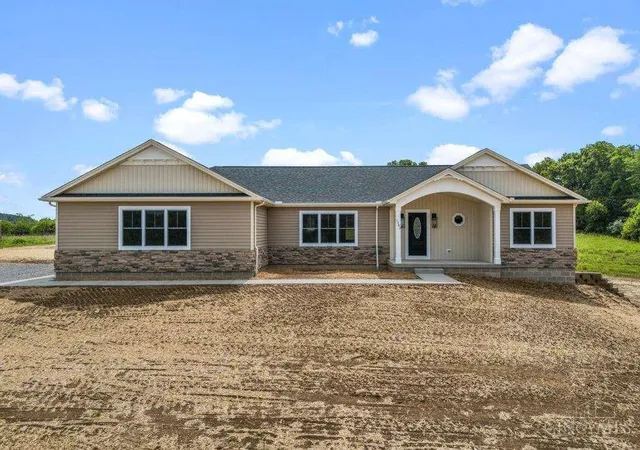 4th image of 1243 Hunter'S Glen Dr, Adams Twp, OH 45177 | MLS# 1883909