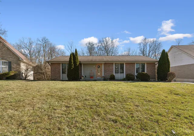 Homes for sale in Springfield Twp., OH | 10228 Springbeauty Ln, Springfield Twp., OH 45231 | MLS# 1884001