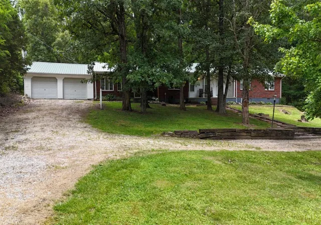 Homes for sale in Seaman, OH | 459 Greenbrier Rd, Seaman, OH 45679 | MLS# 1883533