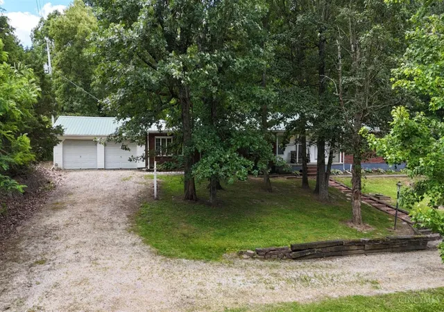 Homes for sale in Seaman, OH | 459 Greenbrier Rd, Seaman, OH 45679 | MLS# 1883533