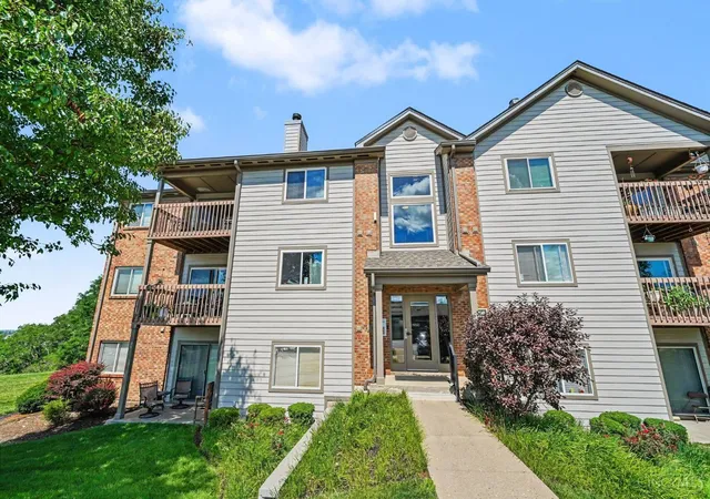 Homes for sale in West Chester, OH | 8909 Eagleview Dr #12, West Chester, OH 45069 | MLS# 1884023
