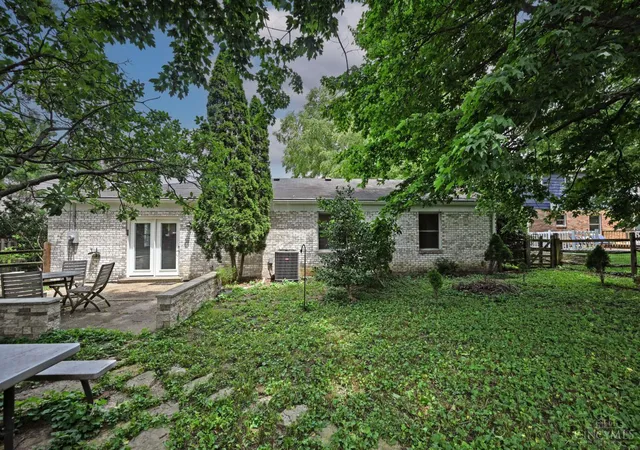 Homes for sale in Anderson Twp, OH | 1817 Loisdale Ct, Anderson Twp, OH 45255 | MLS# 1884041