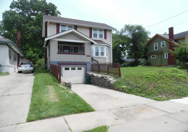 Homes for sale in Cincinnati, OH | 3444 Evanston Ave, Cincinnati, OH 45207 | MLS# 1883983