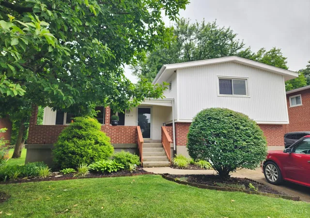 Homes for sale in Green Twp, OH | 5619 Woodhaven Dr, Green Twp, OH 45248 | MLS# 1884063