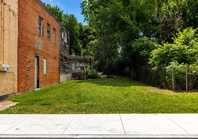 Homes for sale in Cincinnati, OH | 4110 Gordon St, Cincinnati, OH 45223 | MLS# 1884026