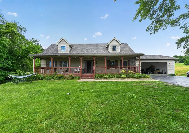 Homes for sale in Liberty Twp, OH | 6400 Dunlap Rd, Liberty Twp, OH 45133 | MLS# 1884093