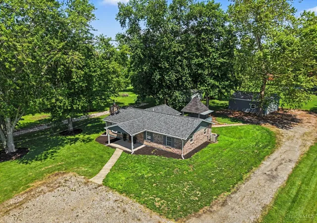 Homes for sale in Turtle Creek Twp, OH | 3730 Greentree Rd, Turtle Creek Twp, OH 45036 | MLS# 1883570