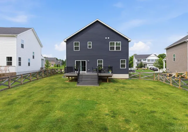 Homes for sale in Batavia Twp, OH | 1220 Millstream Dr, Batavia Twp, OH 45102 | MLS# 1884151