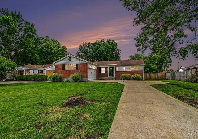 Homes for sale in Sycamore Twp, OH | 12175 Snider Rd, Sycamore Twp, OH 45249 | MLS# 1883988