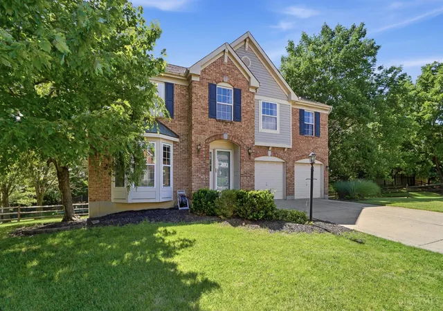 Photo 1 of Single family home for sale at 6369 Hedgerow Dr, West Chester, OH 45069 | MLS# 1883970 | Listing updated on 2026-08-22