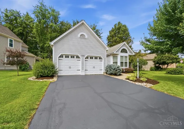 Homes for sale in Deerfield Twp., OH | 9398 Carriage Run Cir, Deerfield Twp., OH 45140 | MLS# 1884196