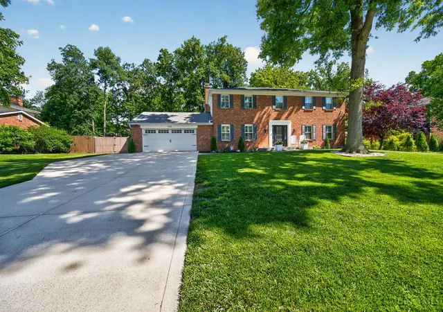 Homes for sale in Sycamore Twp, OH | 11331 Marlette Dr, Sycamore Twp, OH 45249 | MLS# 1883898
