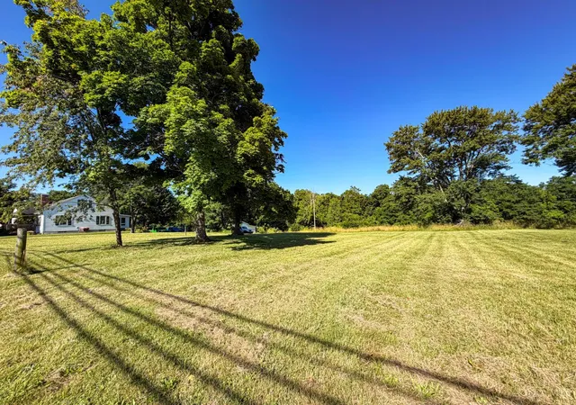 1st image of 1 N High St, Hillsboro, OH 45133 | MLS# 1884218