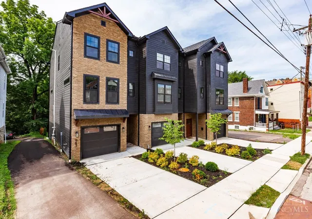 Homes for sale in Cincinnati, OH | 967 Windsor St, Cincinnati, OH 45206 | MLS# 1884226