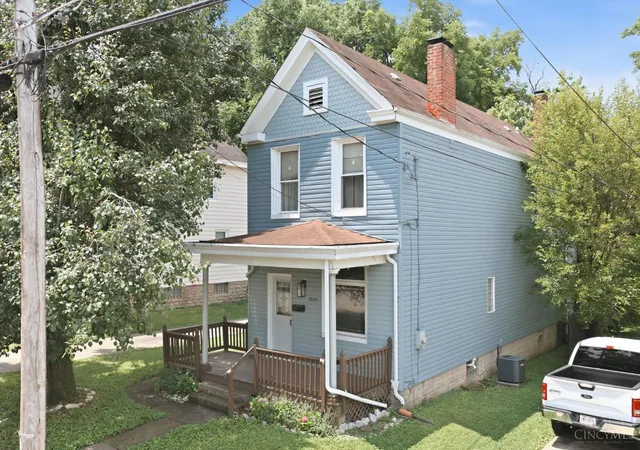 29th image of 3935 Lovell Ave, Cheviot, OH 45211 | MLS# 1884083