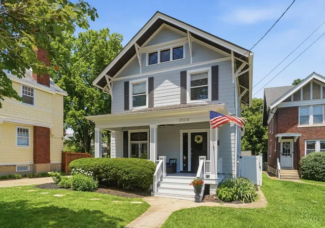 Homes for sale in Cincinnati, OH | 2806 Madison Rd, Cincinnati, OH 45209 | MLS# 1884189