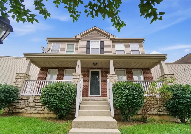 Homes for sale in Cincinnati, OH | 5948 Morning Dew Ct, Cincinnati, OH 45237 | MLS# 1884170