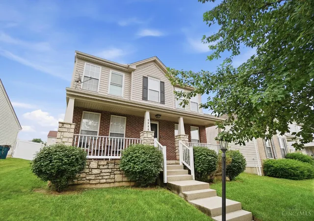 Homes for sale in Cincinnati, OH | 5948 Morning Dew Ct, Cincinnati, OH 45237 | MLS# 1884170