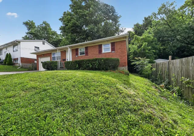 Homes for sale in Colerain Twp, OH | 9192 Pippin Rd, Colerain Twp, OH 45251 | MLS# 1881626