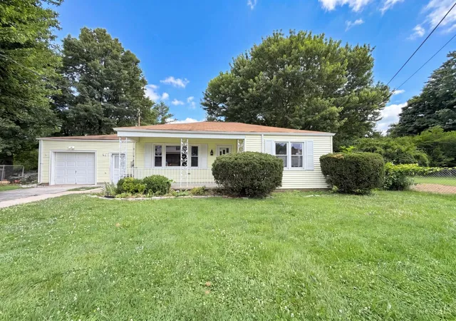 Homes for sale in Union Twp, OH | 820 Lilly Ln, Union Twp, OH 45245 | MLS# 1883947