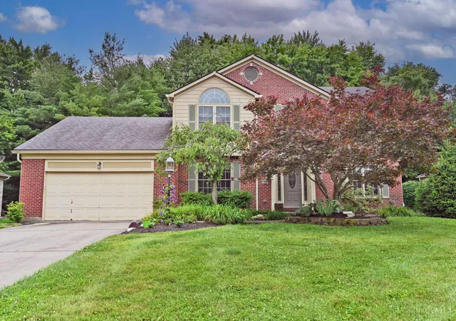 1st image of 935 Paxton Lake Cvs, Miami Twp, OH 45140 | MLS# 1884175