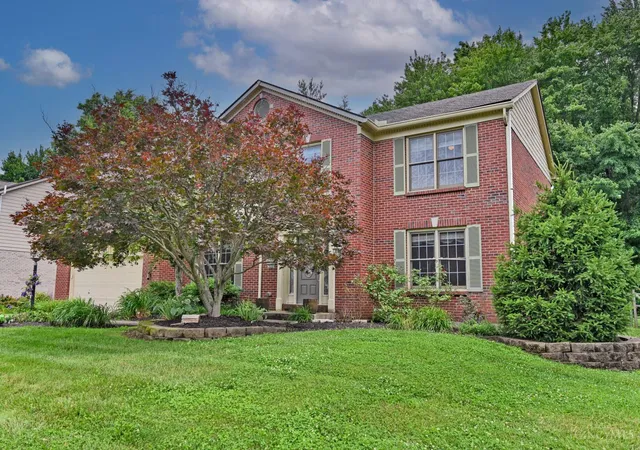 2nd image of 935 Paxton Lake Cvs, Miami Twp, OH 45140 | MLS# 1884175