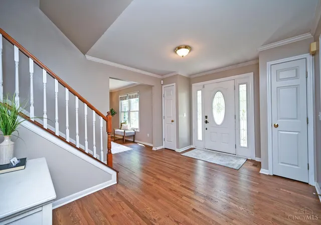 4th image of 935 Paxton Lake Cvs, Miami Twp, OH 45140 | MLS# 1884175