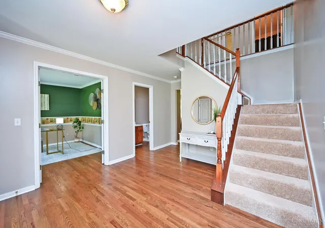 5th image of 935 Paxton Lake Cvs, Miami Twp, OH 45140 | MLS# 1884175