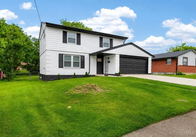 Homes for sale in Forest Park, OH | 932 Glasgow Dr, Forest Park, OH 45240 | MLS# 1884285