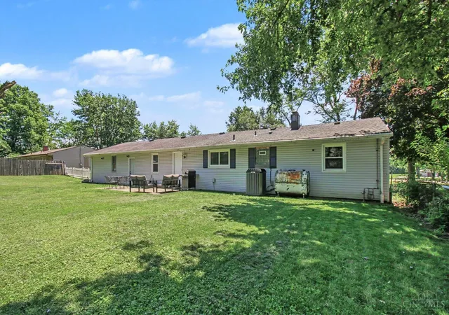 Homes for sale in Turtle Creek Twp, OH | 6954 Hendrickson Rd, Turtle Creek Twp, OH 45044 | MLS# 1884289