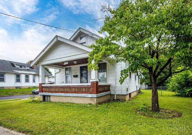 Homes for sale in Hamilton, OH | 295 Williams Ave, Hamilton, OH 45015 | MLS# 1884312