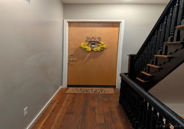 3rd image of 26 E 14Th St #203, Cincinnati, OH 45202 | MLS# 1883690