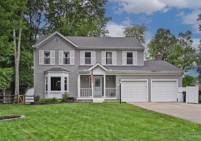 Homes for sale in Anderson Twp, OH | 956 Eight Mile Rd, Anderson Twp, OH 45255 | MLS# 1884338