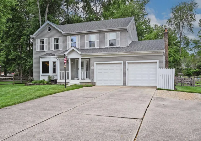 Homes for sale in Anderson Twp, OH | 956 Eight Mile Rd, Anderson Twp, OH 45255 | MLS# 1884338