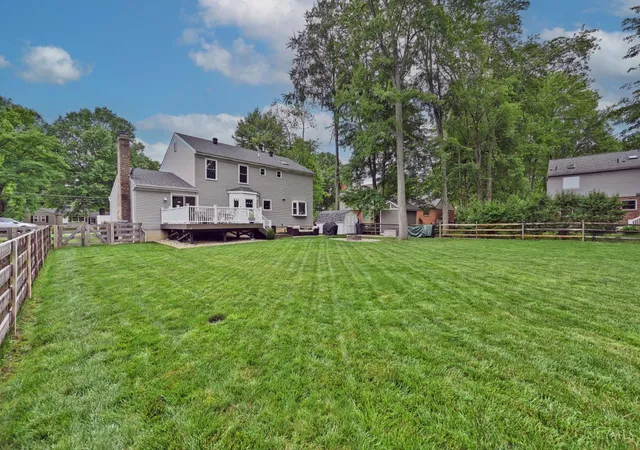 Homes for sale in Anderson Twp, OH | 956 Eight Mile Rd, Anderson Twp, OH 45255 | MLS# 1884338