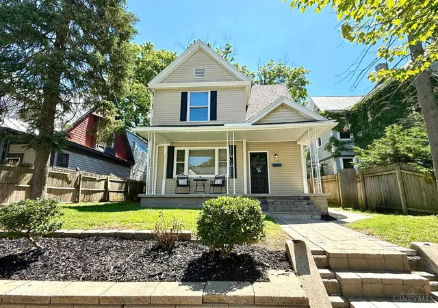Homes for sale in Lebanon, OH | 216 N East St, Lebanon, OH 45036 | MLS# 1884348