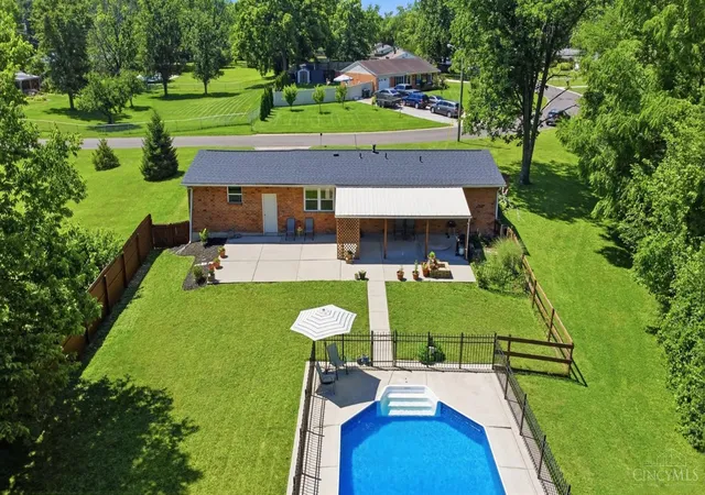4th image of 839 Brookcrest Dr, Mason, OH 45040 | MLS# 1884225